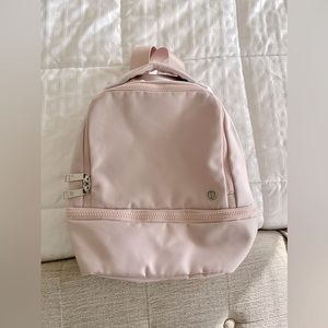 Lululemon City Adventurer Backpack Mini 12L
Misty Pink
